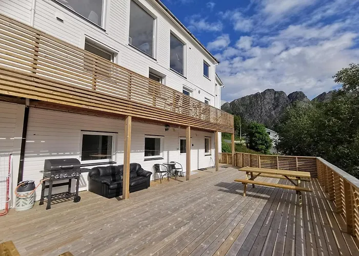 Waterfront Senja 3